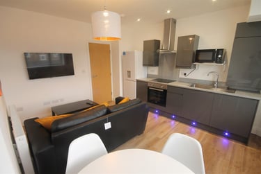 2 bed flat, Ridley Place, Denton, Newcastle, NE18JN - Image 1